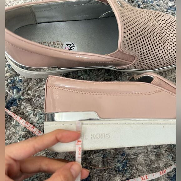 Michael Kors Rubber Outsole Pink Leather Slip On - Picture 4 of 11